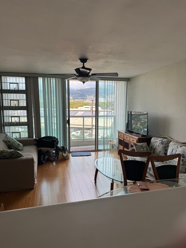Photo - 1133 Waimanu St Unit 405