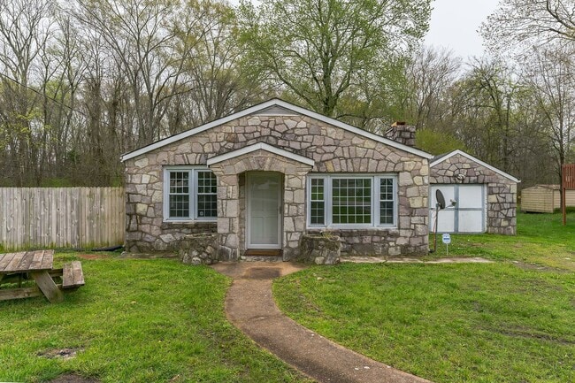 Photo - Two Bedroom Home For Rent