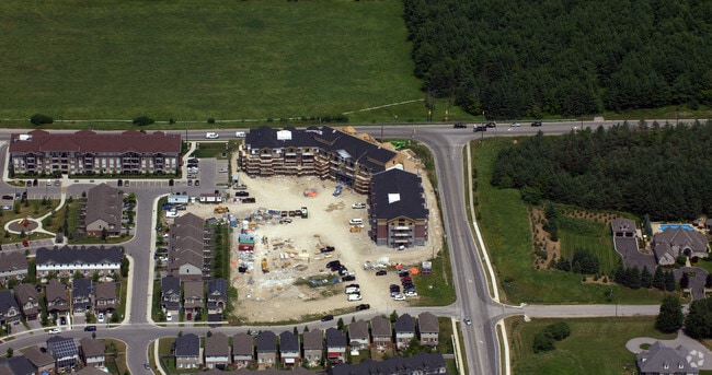 Building Photo - URBN Lofts