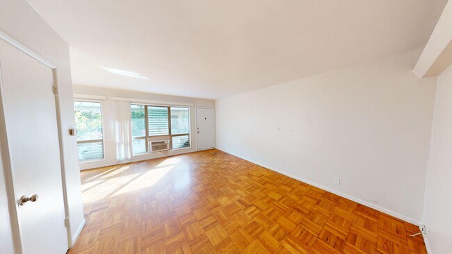 Photo - Sweetzer Gardens