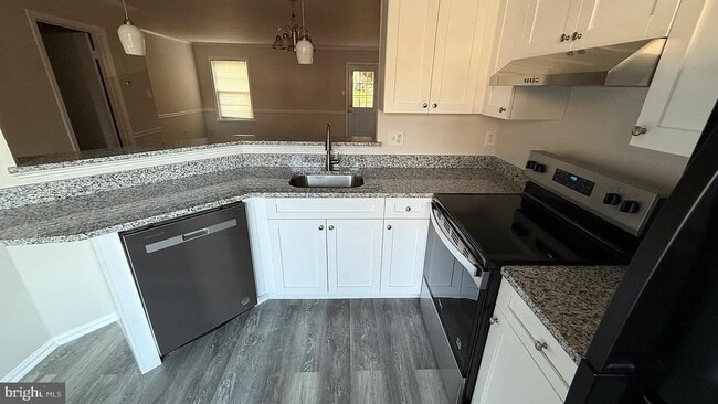 Photo - 18715 Martins Landing Dr