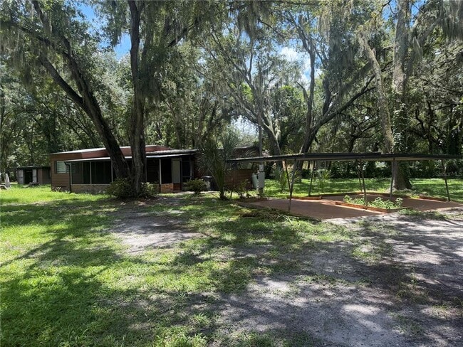 Building Photo - 12938 Lincoln Rd