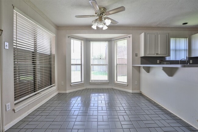 Photo - 15407 Empanada Dr