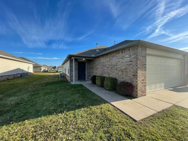 Building Photo - RSI 3508 - 3510G (EM*) Unit (3508)