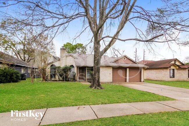 Photo - 15410 Pebble Lake Dr