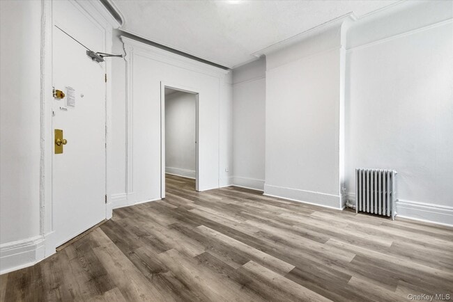 Photo - 422 Bleecker St Unit 3L