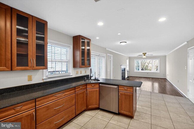 Photo - 102 Cunningham Park Ct SE