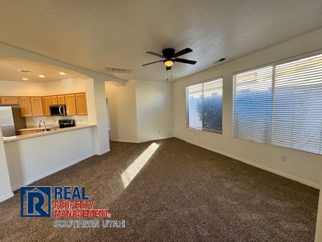 Photo - Coral Canyon Home