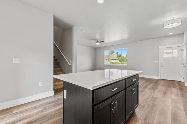 Photo - 3 bedroom, 2.5 bath townhome, minutes from...