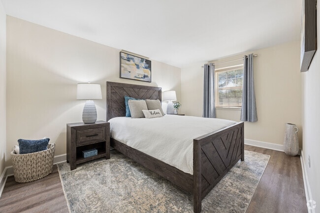 3BR, 1BA - 1,105SF - Bedroom