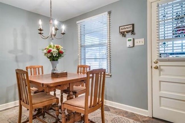 Photo - 5180 Mason Rd