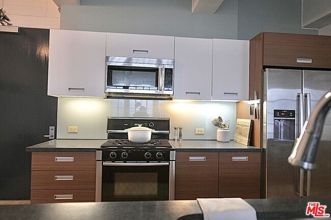 Photo - 746 S Los Angeles St Unit 603