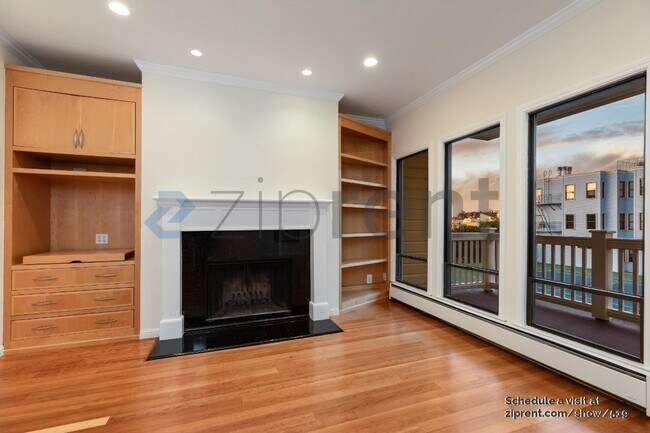 Photo - 625 Carolina St