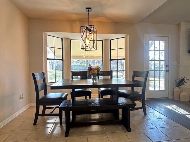 Photo - 1381 E Amber Dr