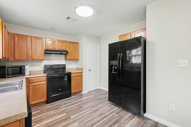 3014 Robin Terry Ct