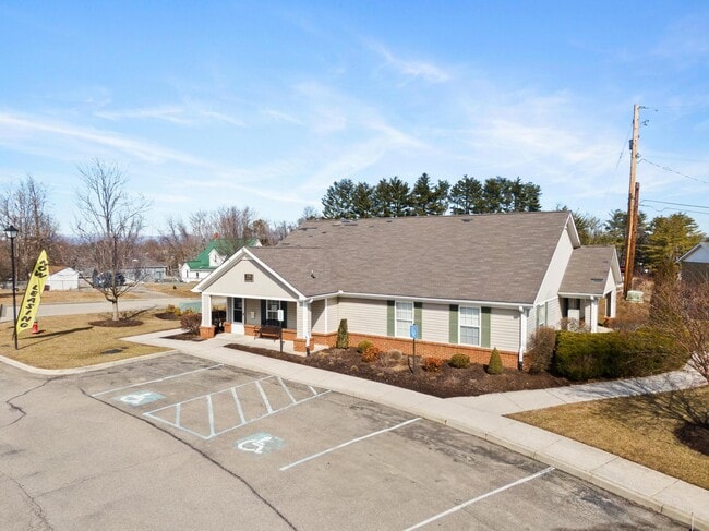 Photo - Ridgewood Place Family