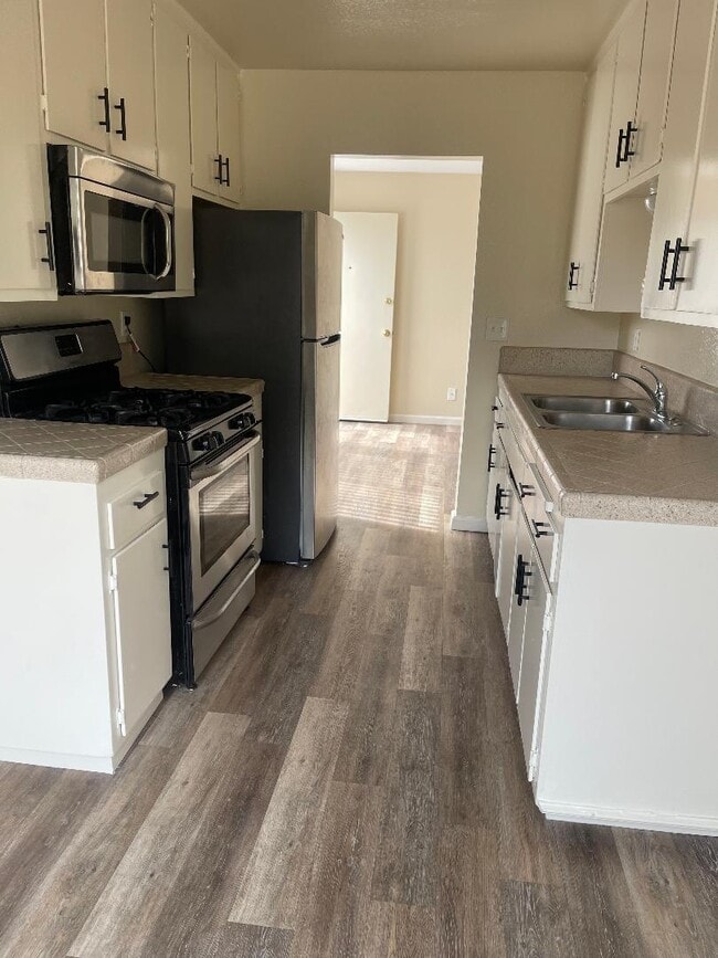 Photo - 721 12th St Unit # 5