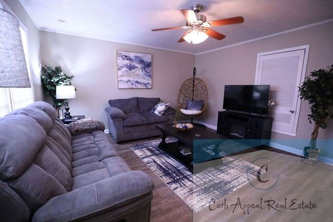 Photo - 4303 Aggie Rd