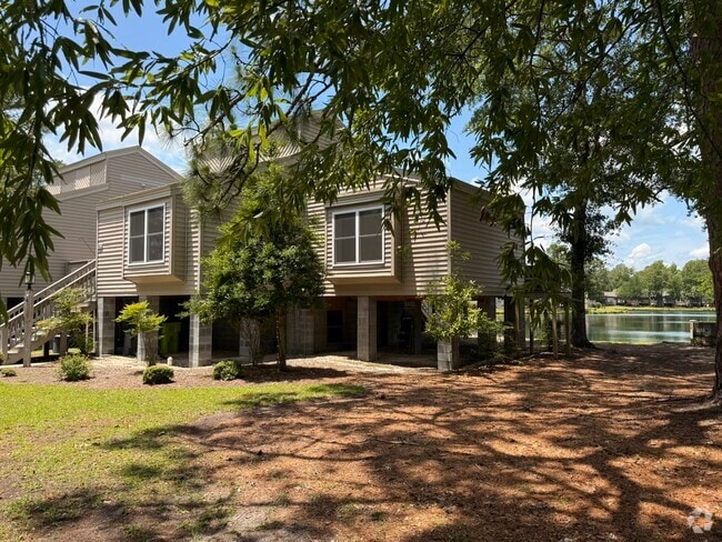 Building Photo - 7162 Windward Dr Rental