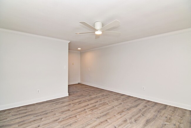 Lakefront Living in Winter Park! 1 Bed, 1 ... - Lakefront Living in Winter Park! 1 Bed, 1 ... Unidad 142 Rental