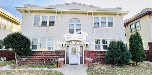 Building Photo - 3925 Chicago Ave Rental