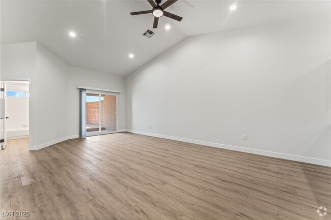 Building Photo - 386 Rosado Springs St Rental