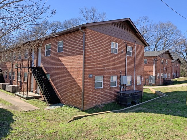 Photo - 159 Whitefoord