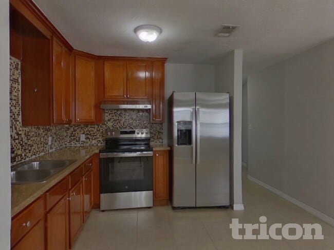 Photo - 5551 82nd Ave N