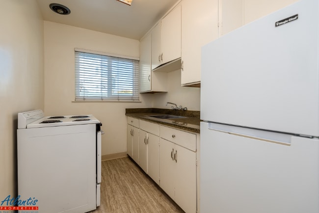 Photo - 420 S Third St Unit 3