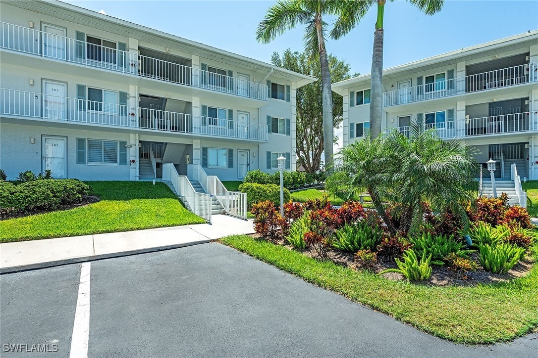 Photo - 10684 Gulf Shore Dr Unit B-305