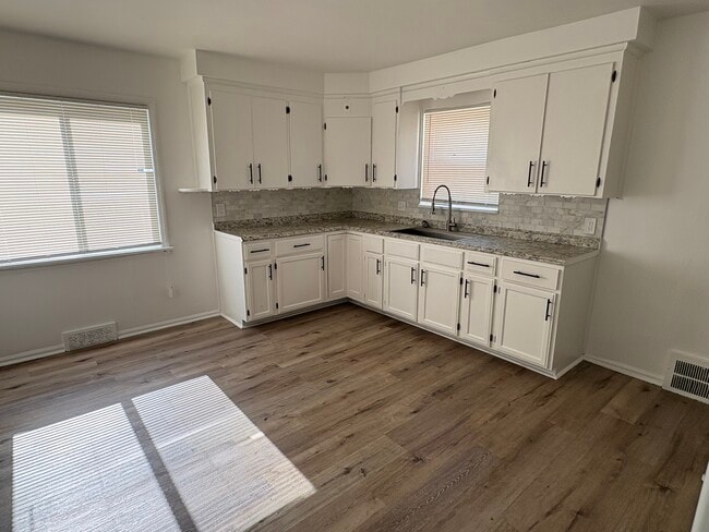 Photo - 20529 Alcoy Ave
