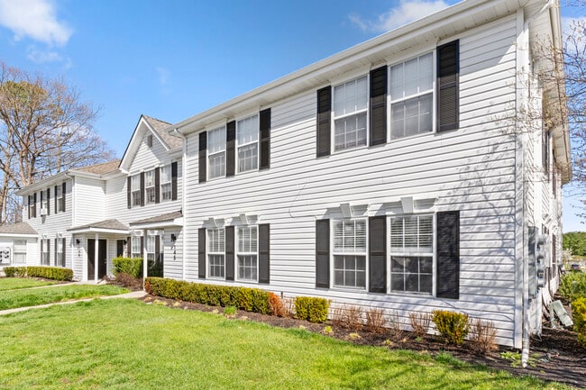 AmericanSide Apartments