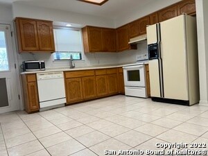 Photo - 326 Elm Dr