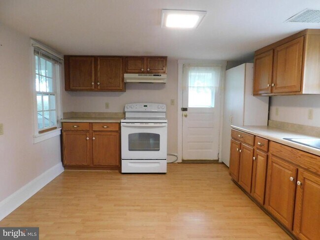 Photo - 430 Sugar Hill Rd