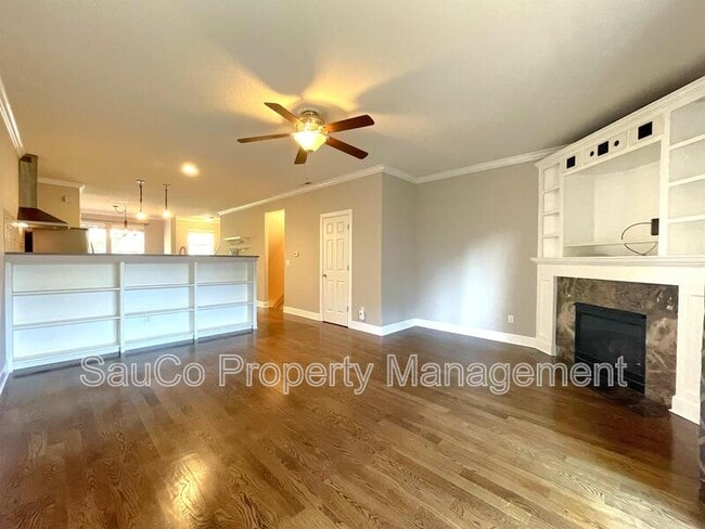 Photo - 20018 SW Monson St