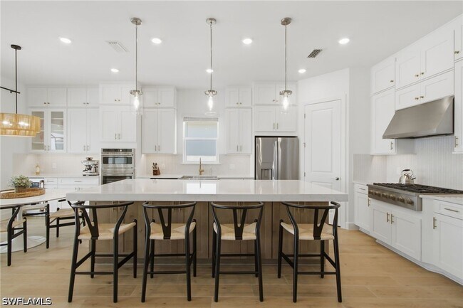 Photo - 15755 Modena St