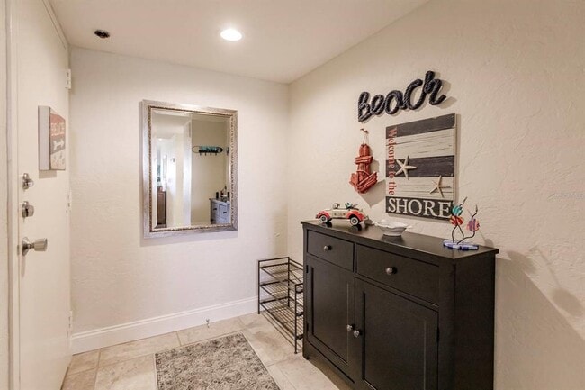 Photo - 1125 W Peppertree Dr Unit 605