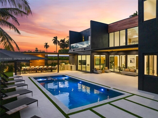 Photo - 1960 NE 197th Terrace