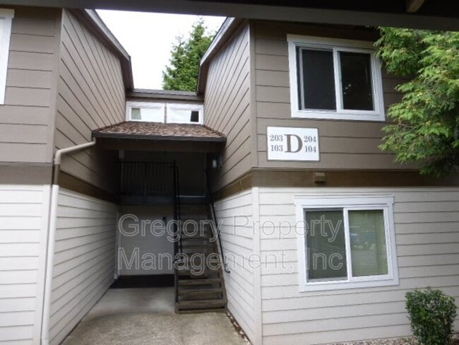 Photo - 12621 NE 130th Way House