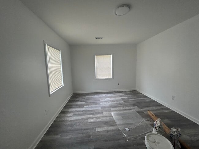 Photo - 2603 Snowden Ave