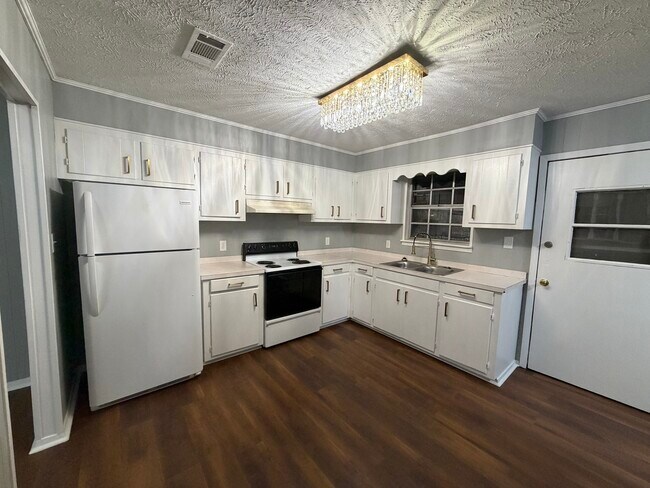 Photo - 513-511 11th Ave