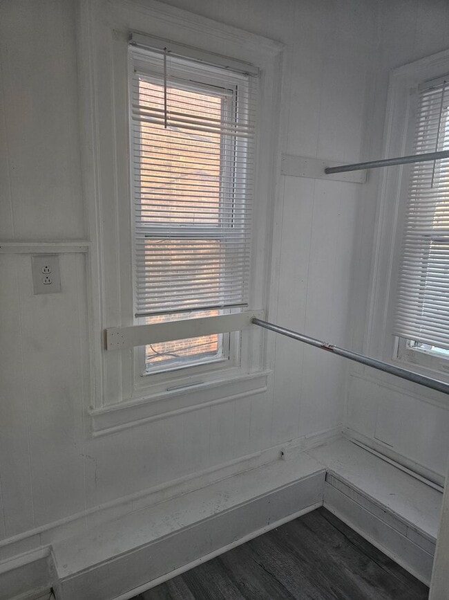 Photo - 1673 Harrison St Unit 2nd Floor - Front