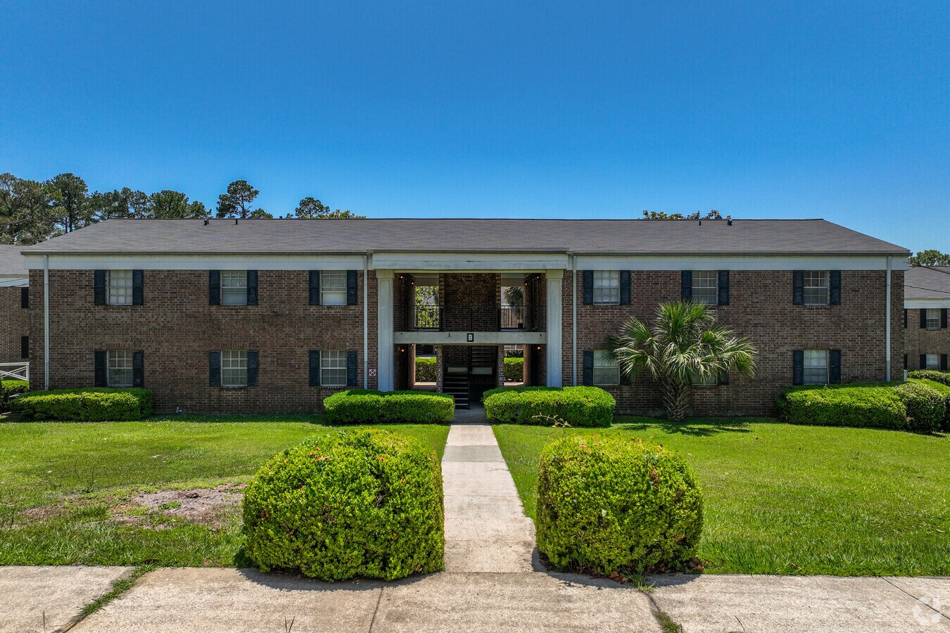 2203 W Pensacola St - Vista alternativa - Plantation Condominiums