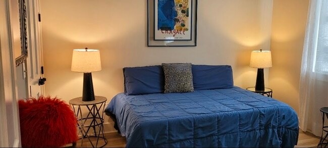 Building Photo - 301 Northlake Ave Unit 207:AvenueCondos
