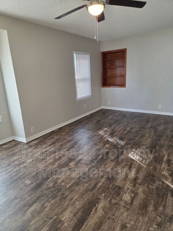 Photo - 1502 S Pleasant St