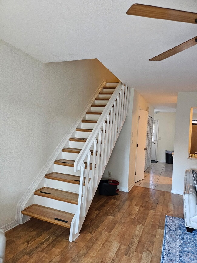 Photo - 4202 Brigadoon Cir