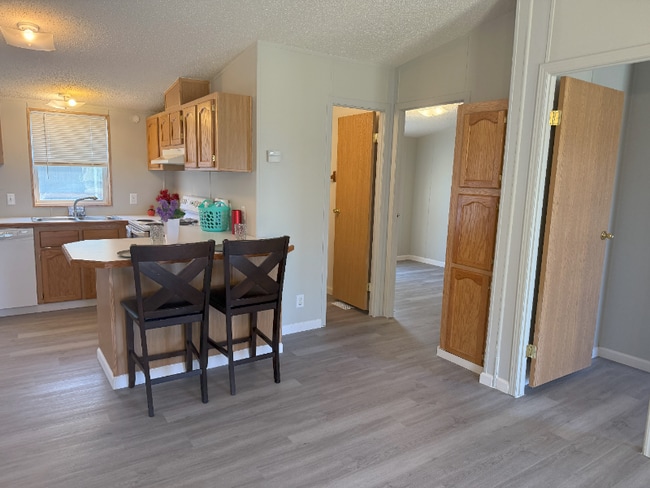 Photo - 4410 Brown Station Rd