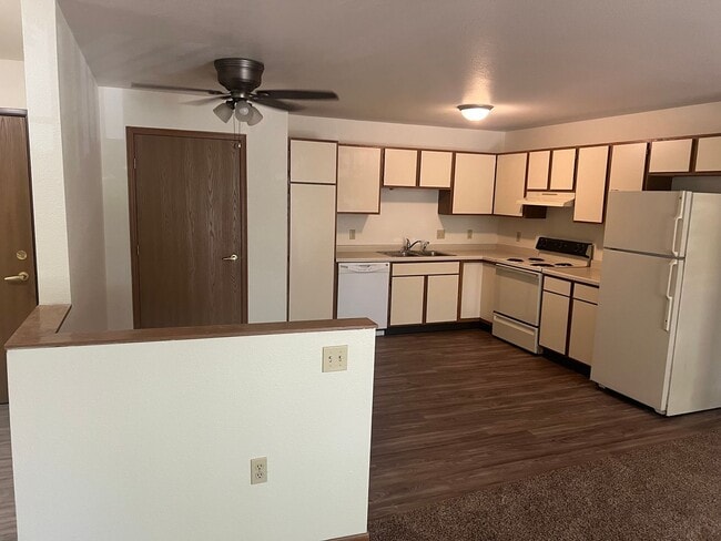 Pheasant Run Apartments - Waupaca