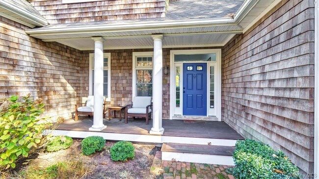 38 Bridle Path