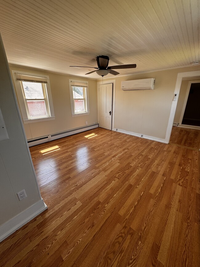 Living Room - 232 Elm St Unit 202